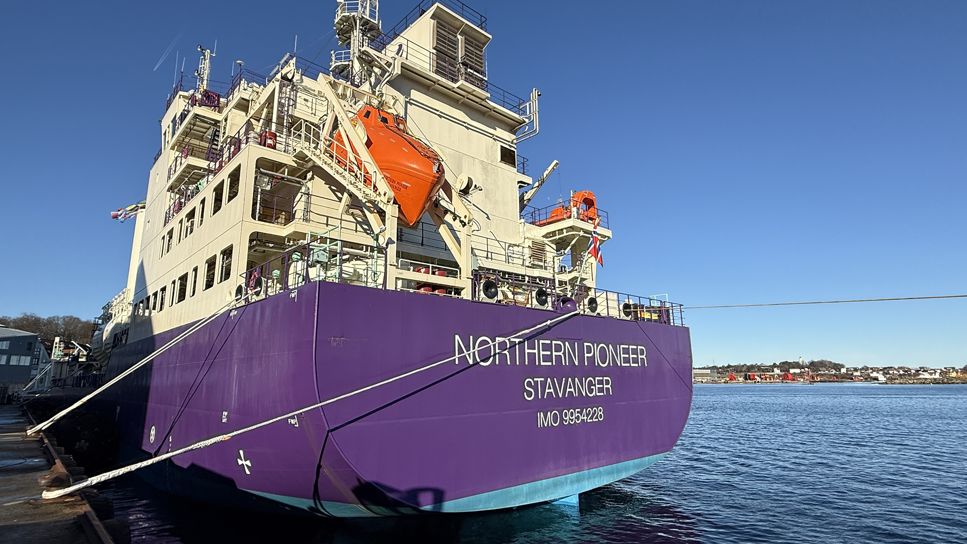 Bilde av skipet Northern Pioneer.