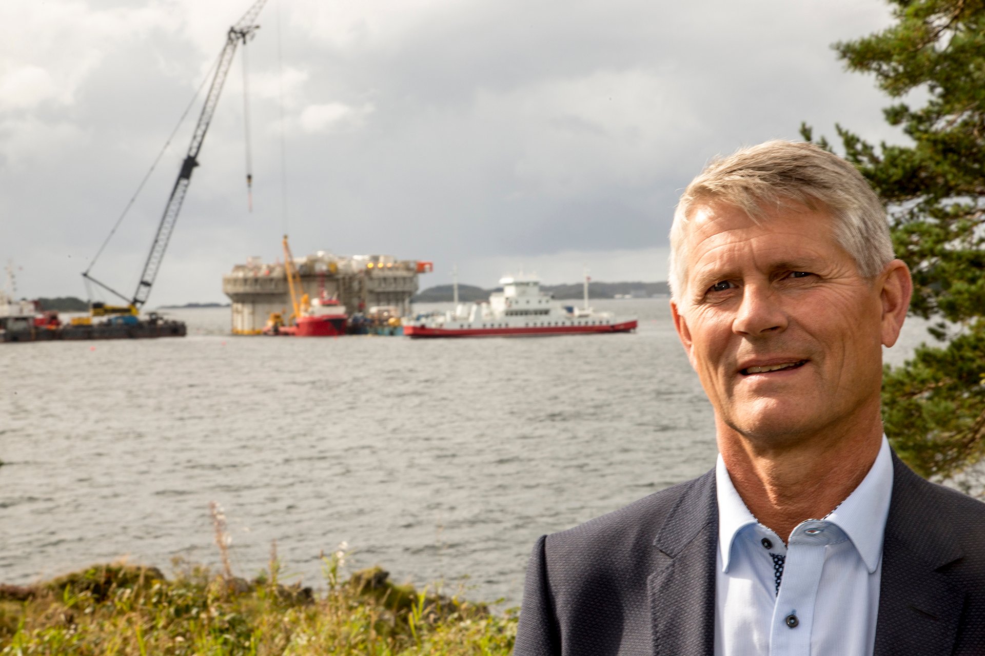 Dimensjoner Torolf Christensen er prosjektdirektør i Equinor for byggingen av Aasta Hansteen-plattformen. Samlet sett er det det største løftet han har vært med på i karrieren. Han forteller om et stort trykk fra verden rundt, særlig nordfra i Norge.